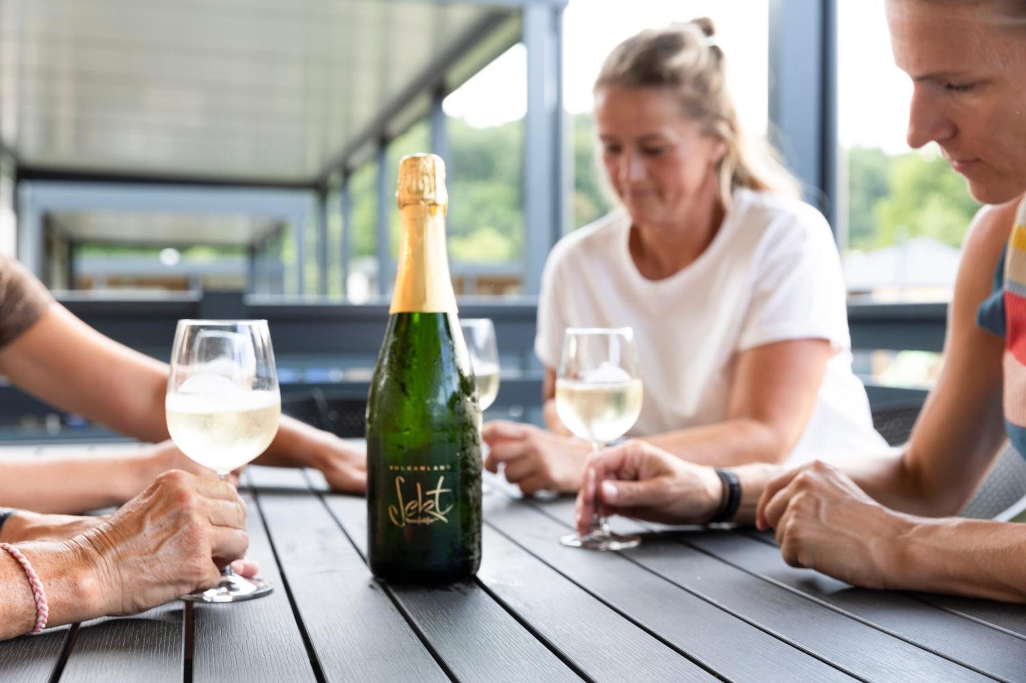 Camping Resort Riegersburg Eksteriør billede